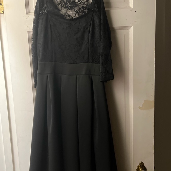 Black lace dress Miusol Size small - Picture 6 of 13